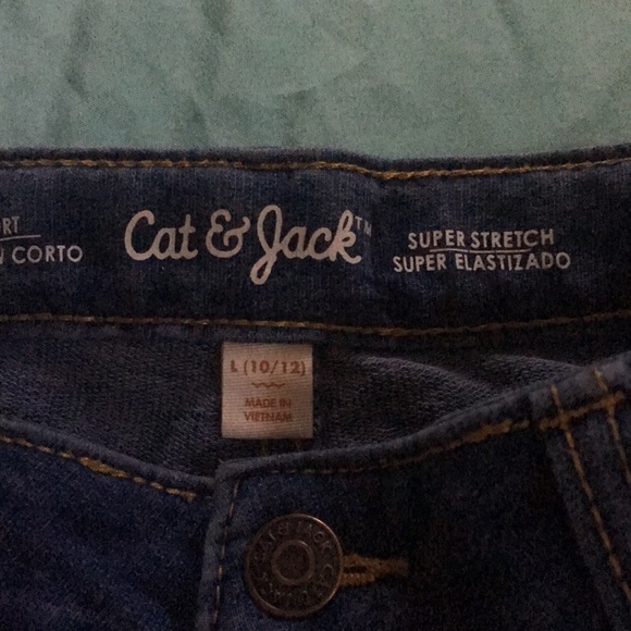 Girl jean shorts - Picture 4 of 5